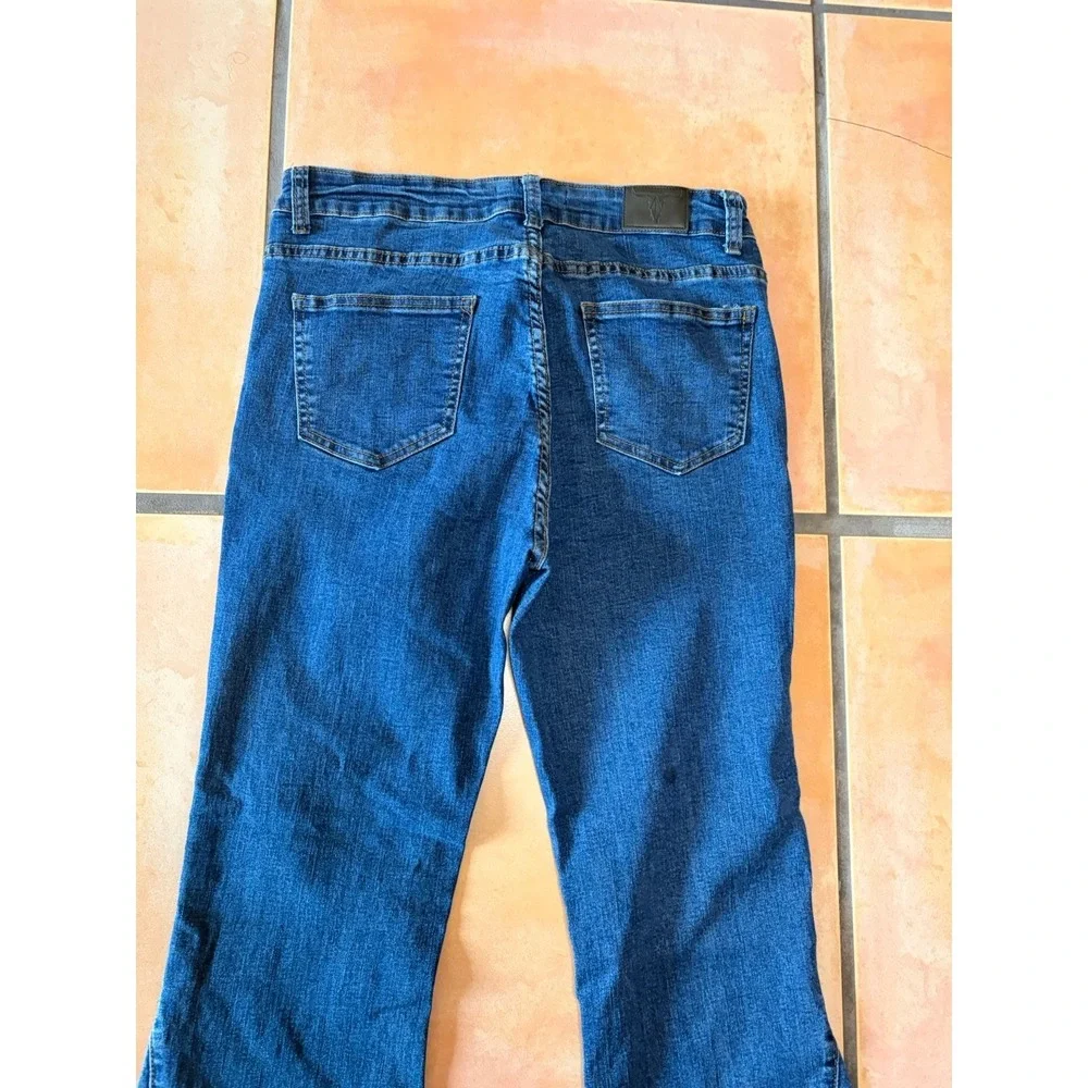 L&B Lucky Blessed Bell Bottom Mid Rise Flare Jeans Stretch Women's Size 10 - Picture 14 of 15
